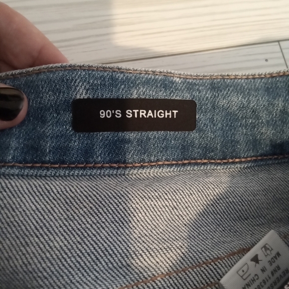 Judy Blue High waisted 90"s straight rigid distressed women's 20W jeans - Picture 5 of 8